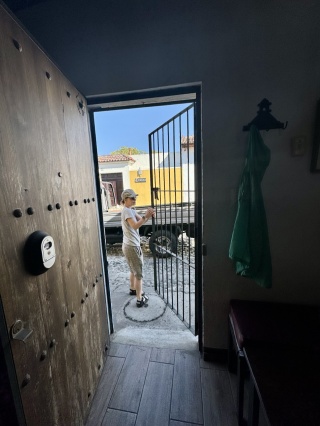 Opening the gate without taking out pedestrians is a dance