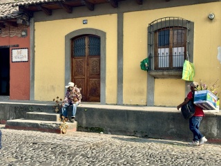 Salesmen and curb height