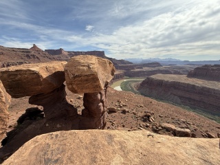 Double balanced rock!