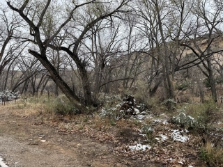 Light snow starts as elevation incresaes